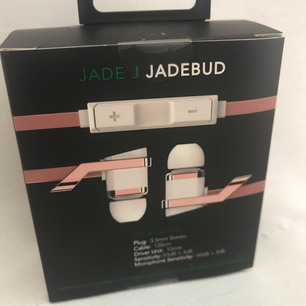🔥 New in Box Jadebud earbuds!!! 🔥